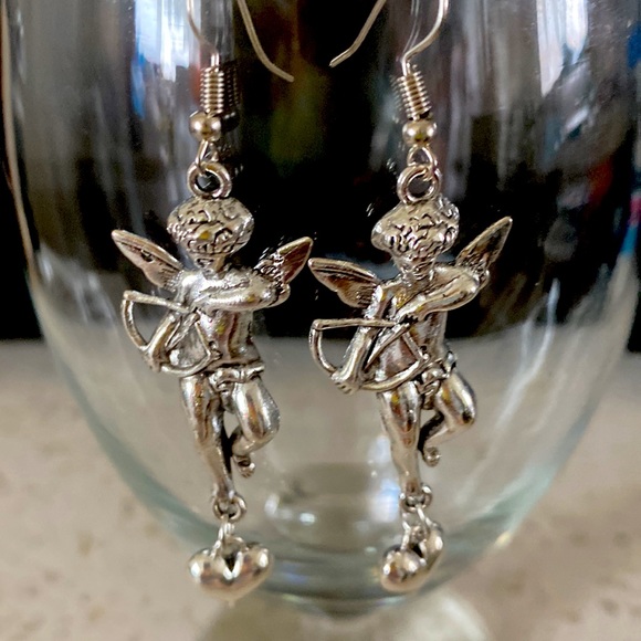 Cupid Heart Silver Earring’s. - Picture 2 of 3